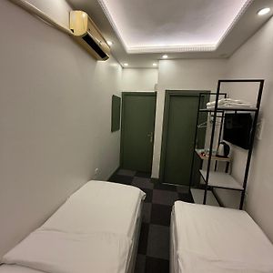 Economy Kamer met Twee Aparte Bedden